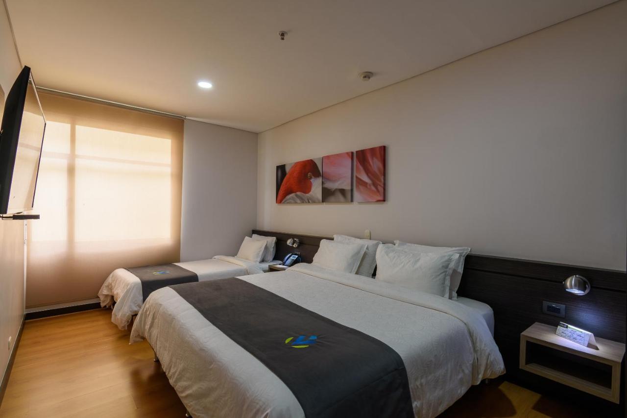 Hotel Vivre Medellín Dış mekan fotoğraf